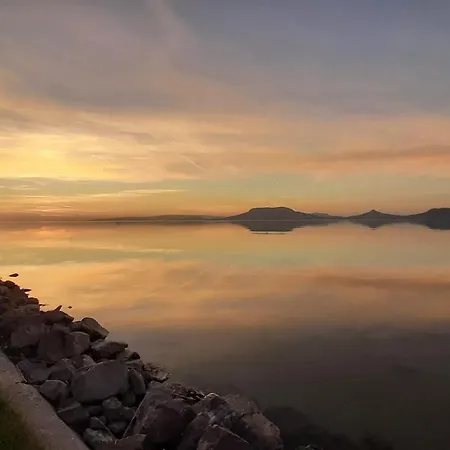 Sunshine Fonyódliget Apartamento *